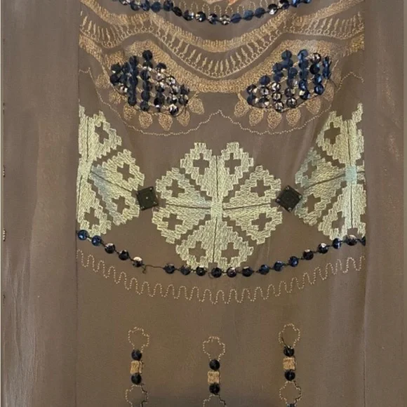 Free People Dress size S/M. Shear with underslip. Taupe. Gorgeous Embroi… - Picture 3 of 9
